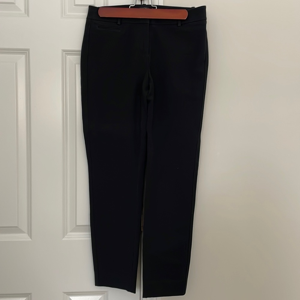 White House Black Market Slim Tapered Ankle Pant
